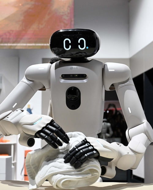 LG Builds 33,000-Square-Meter 'Data Factory' in Seoul to Train Humanoid Robots